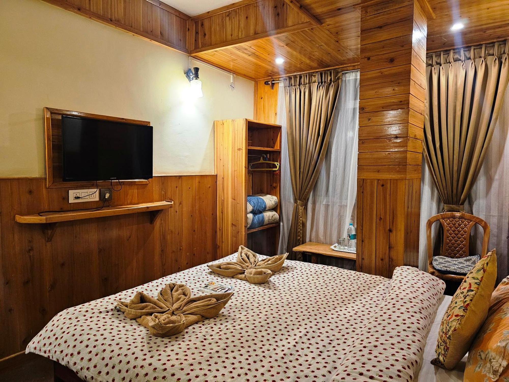 Hotel Golden Orchid Dardzsiling Kültér fotó
