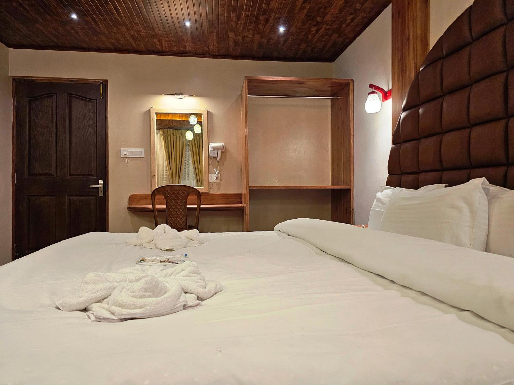 Hotel Golden Orchid Dardzsiling Kültér fotó
