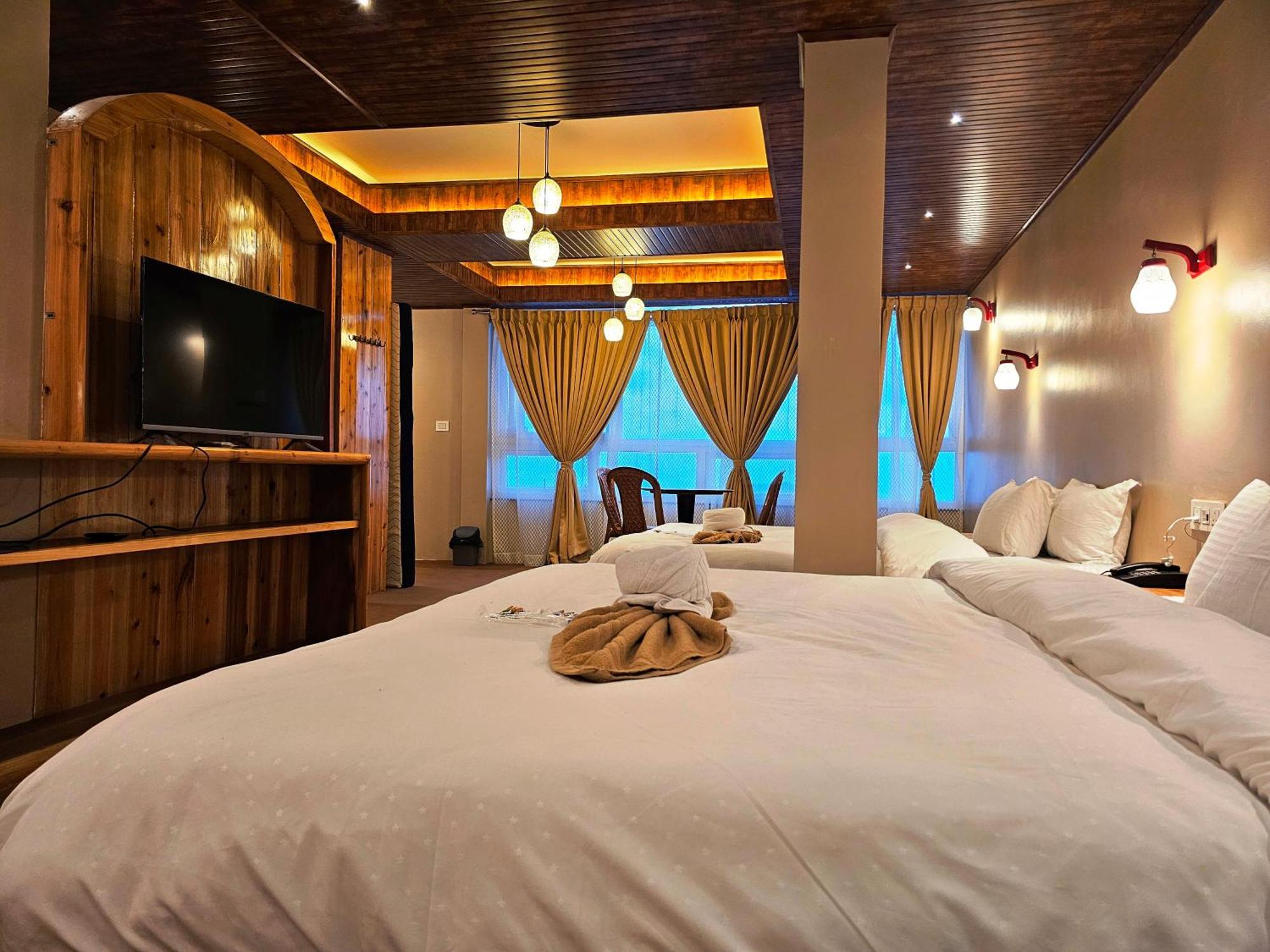 Hotel Golden Orchid Dardzsiling Kültér fotó