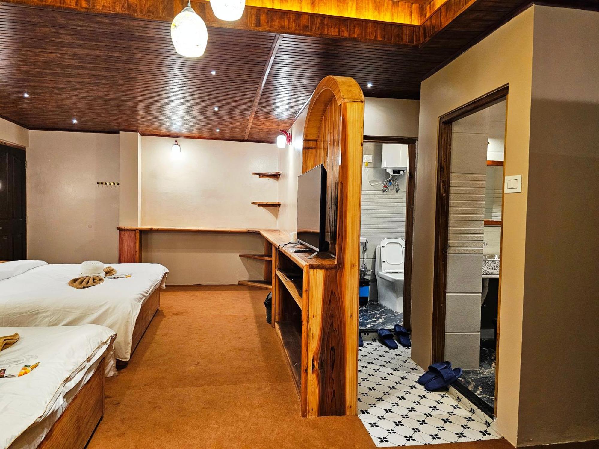 Hotel Golden Orchid Dardzsiling Kültér fotó